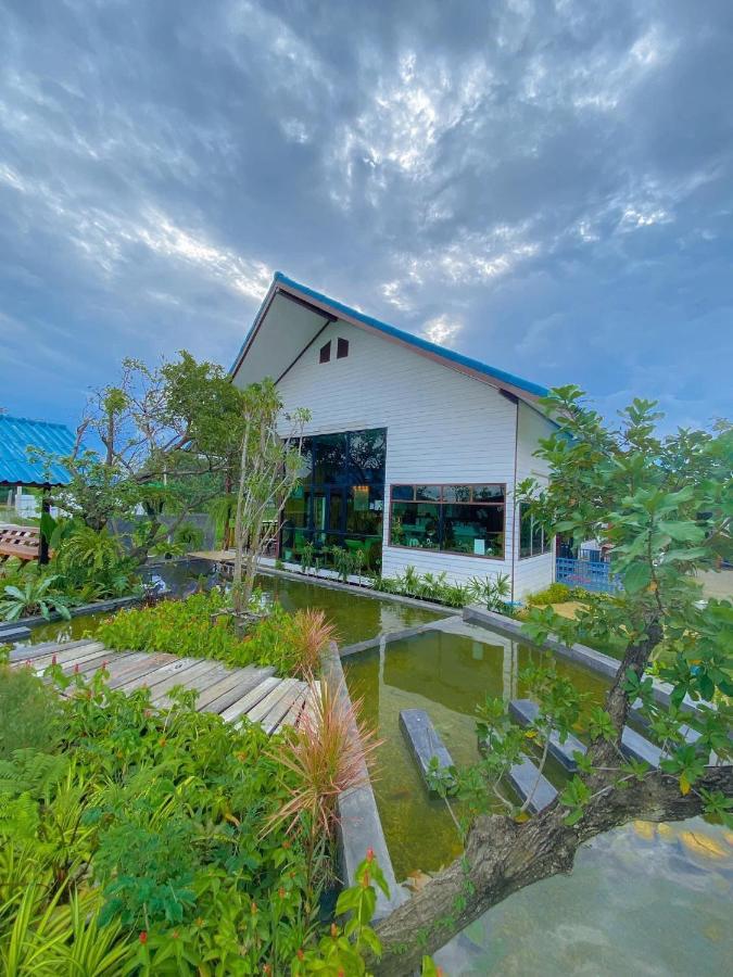 Srihome ยายศรีโฮมแอนแคมป์ปิ้ง Ban Don Tum Dış mekan fotoğraf