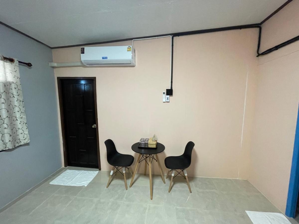 Srihome ยายศรีโฮมแอนแคมป์ปิ้ง Ban Don Tum Dış mekan fotoğraf