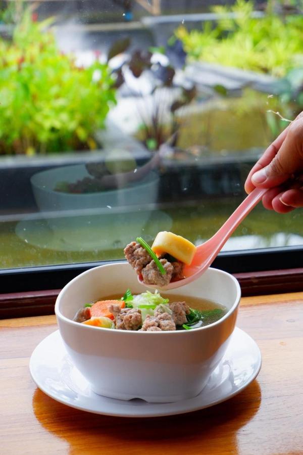 Srihome ยายศรีโฮมแอนแคมป์ปิ้ง Ban Don Tum Dış mekan fotoğraf