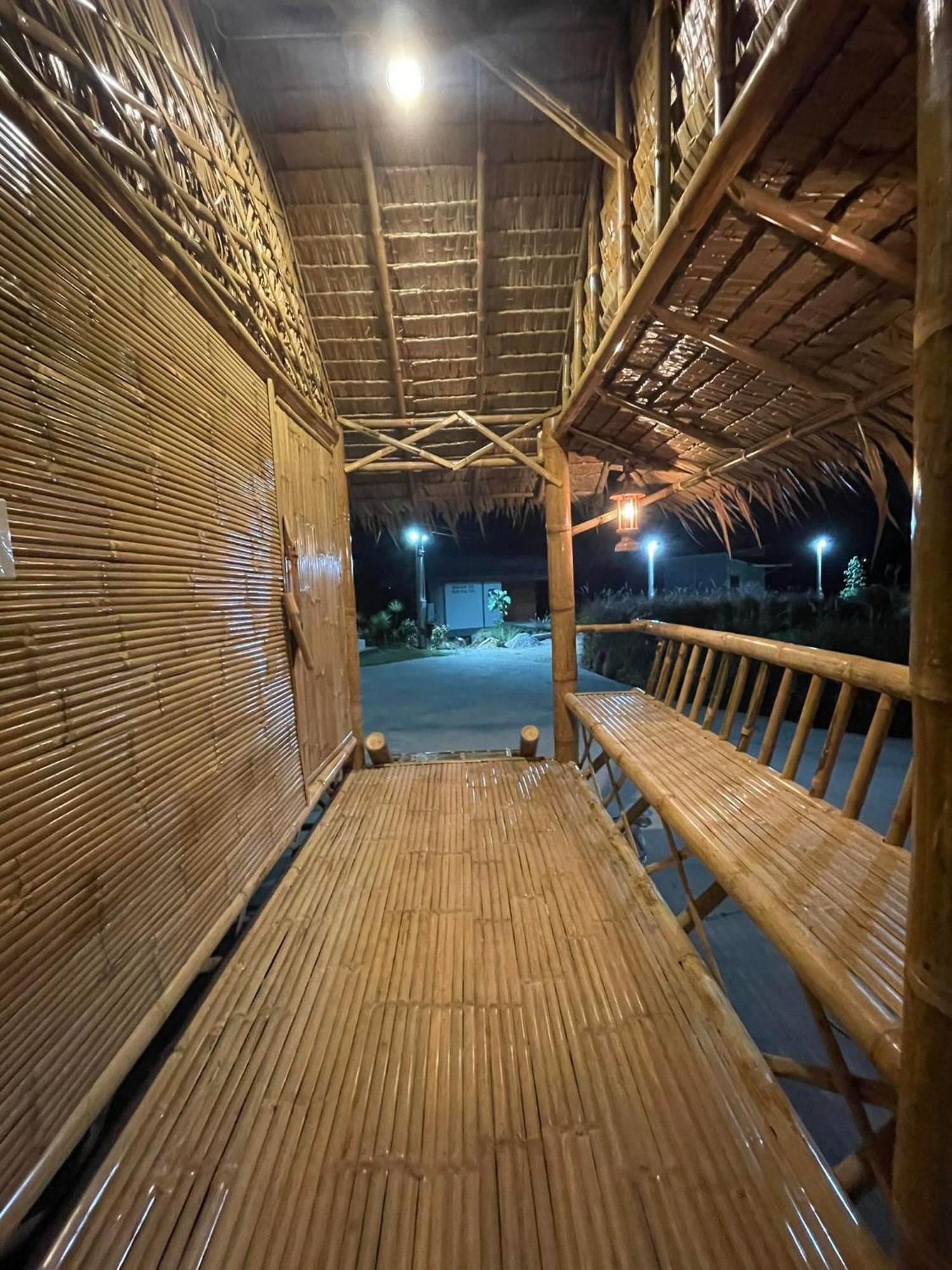 Srihome ยายศรีโฮมแอนแคมป์ปิ้ง Ban Don Tum Dış mekan fotoğraf